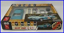 AMT Model Kit'65 Corvette Stingray Fastback Slot Racing 1/25 Scale NOS