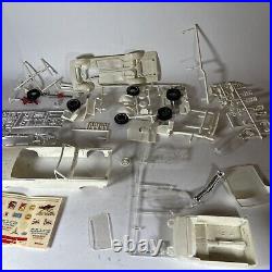 AMT Model Kit'65 Fairlane 3n1 #5165 125 Scale As Is As Shown