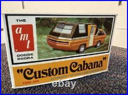 AMT Model Kit Dodge Deora Custom Cabana #T298200 125 Scale