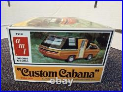 AMT Model Kit Dodge Deora Custom Cabana #T298200 125 Scale