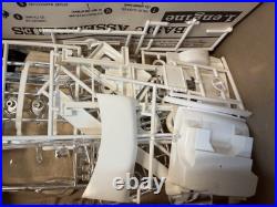 AMT Model Kit Dodge Deora Custom Cabana #T298200 125 Scale