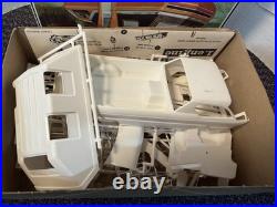 AMT Model Kit Dodge Deora Custom Cabana #T298200 125 Scale