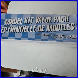 AMT Model Kit Value Pack 62 Thunderbird, 60 Starliner, 57 Corvette