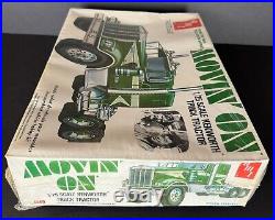 AMT Movin On Kenworth Semi Truck Tractor 125 Model Kit T560 1974 FACTORY SEALED