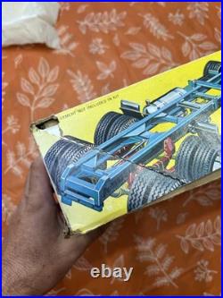 AMT Movin On Kenworth Truck Tractor Vintage Model Kit 125 Scale T560