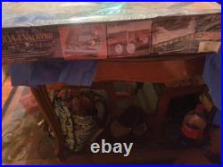 AMT. North American XB-70A-1 Valkyrie 1/72 Scale Military Model Kit