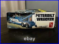 AMT Peterbilt Wrecker Truck T522 1/25 Model Kit