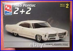 AMT Pontiac 1965 2+2 1/25 Model Kit #22073