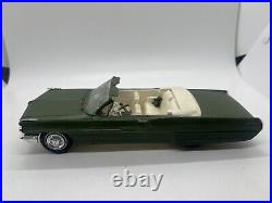 AMT Pontiac Bonneville Convertible'62 Customizing 125 Scale Model Car Kit K612