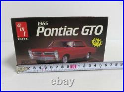 AMT Pontiac GTO 1965 1/25 Model Kit #24451