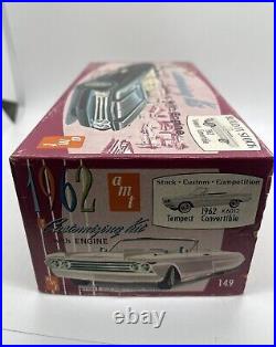 AMT Pontiac Tempest Convertible 1962 Customizing 125 Scale Model Car Kit K6012