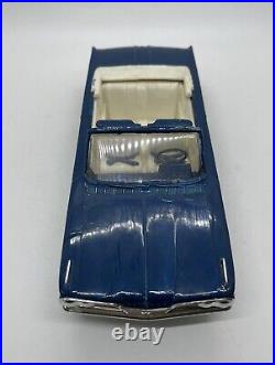 AMT Pontiac Tempest Convertible 1962 Customizing 125 Scale Model Car Kit K6012