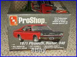 AMT ProShop 1971 Plymouth Duster 340 Model Kit 125 Green
