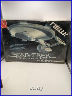 AMT Scale U. S. S. Enterprise From Star Trek Motion Picture Read Descrip