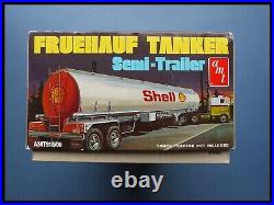 AMT Shell Gasoline Fruehauf Tanker Semi-Trailer 125 Model Kit