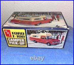 AMT T295-200 1963 FORD F-100 CAMPER PICK-UP Model Kit 125 Sealed Parts plus Box