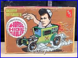 AMT T323 200 125 Model Kit DENNY McLAIN'S HORSE HIDE HAULER All American AS-IS