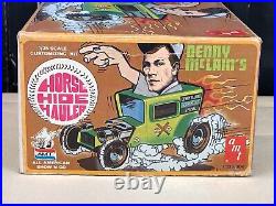 AMT T323 200 125 Model Kit DENNY McLAIN'S HORSE HIDE HAULER All American AS-IS