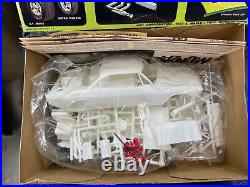 AMT T346 1968 CHEVY CORVAIR ANNUAL 1/25 KIT McM niob si