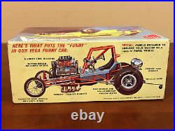 AMT T381-225 Chevy Kammback Wagon Vega Van Funny Car Model Kit 1/25 Scale 1971