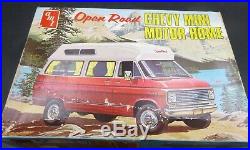 AMT T517 Chevy Van Open Road Mini Motor Home 1/25 Model Car Mountain