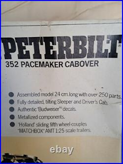 AMT #T551 PETERBILT BUDWEISER 352 PACEMAKER CABOVER 1/25 New in Box TSR