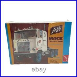 AMT #T553 Mack Cruise Liner Schlitz 125 Scale Model Kit NEW FACTORY SEALED