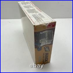 AMT #T553 Mack Cruise Liner Schlitz 125 Scale Model Kit NEW FACTORY SEALED