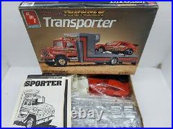 AMT Tennessee Thunder Transporter Model Kit 1/25