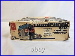 AMT Turnpiker Pete Custom Cabover 125 Scale Vintage Plastic Model Kit