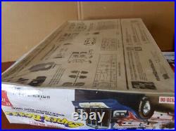 AMT Tyrone Malone's Super Boss Kenworth 1/25 model AMT930/06 With 53Foot Trailer