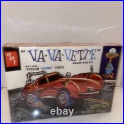 AMT VA. VA. Vette Krazy Kar Kit Model Kit