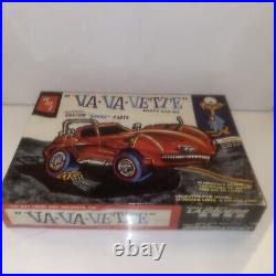 AMT VA. VA. Vette Krazy Kar Kit Model Kit