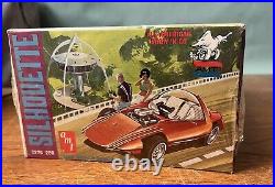 AMT Vintage 1968 Silhouette T276 Model Car Kit, Sealed