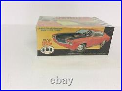 AMT Vintage Model Car Kit 1970 Chevelle SS 454 HDT. New in Box F/S