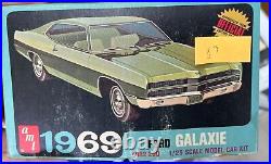 AMT Y902 #87 1969 Ford Galaxie XL Bumbles Bee Annual Vintage KIT McM 1/25 niob