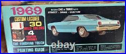 AMT Y902 #87 1969 Ford Galaxie XL Bumbles Bee Annual Vintage KIT McM 1/25 niob