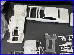 AMT Y902 #87 1969 Ford Galaxie XL Bumbles Bee Annual Vintage KIT McM 1/25 niob