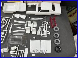 AMT Y908 1969 Mercury Cougar Drag Kat Annual Car vintage Model KIT 1/25 McM