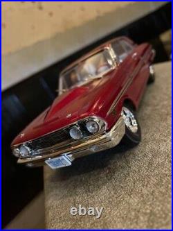 American Classic Car Legend 1964 FORD FAIRLANE Assembled Model Kit Scale 125