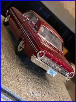 American Classic Car Legend 1964 FORD FAIRLANE Assembled Model Kit Scale 125