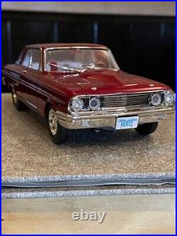 American Classic Car Legend 1964 FORD FAIRLANE Assembled Model Kit Scale 125