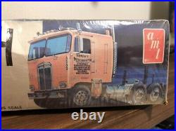 American Vintage Big Rig KENWORTH K-123 CABOVER Tractor Head Model Kit 125 NEW