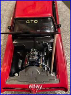 American Vintage Muscle Car 1969 PONTIAC GTO Street Assembled Model Kit 125