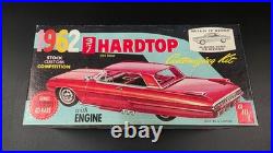 Amt 1962 Tempest Hardtop Original 1/25 Complete M2