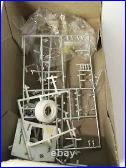 Amt 1963 Pontiac Tempest Awb Farmer Funny Car Original Kit! Circa 1967