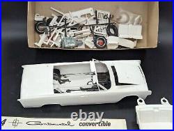 Amt 1964 Lincoln Continental Conv. #6414-150 Orig. Partially Built Model Kit