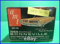 Amt 1964 Pontiac Bonneville Convertible Annual 1/25 Model Car Mountain Vintage
