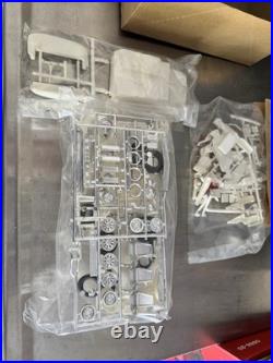Amt 1966 Chevy Impala Super Sport Convertible Unbuilt 6716-200. New. Unopened