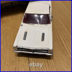 Amt 1966 Ford Fairlane original issue 1/25 scale Assembled & Painted